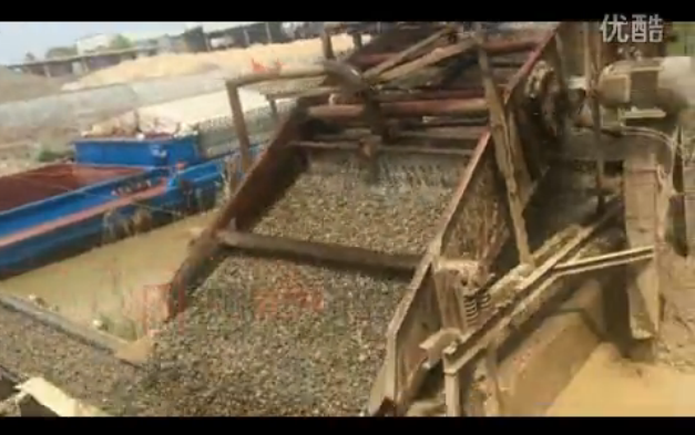 91好色先生TV软件機械江蘇盱眙振動洗石機設備現場視頻